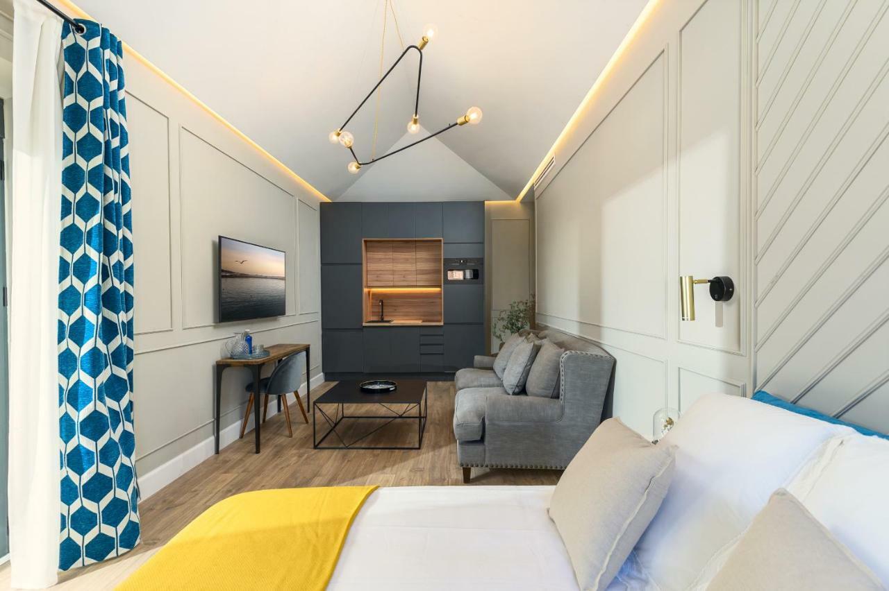 Apartamentos Pedregalejo Малага Екстериор снимка